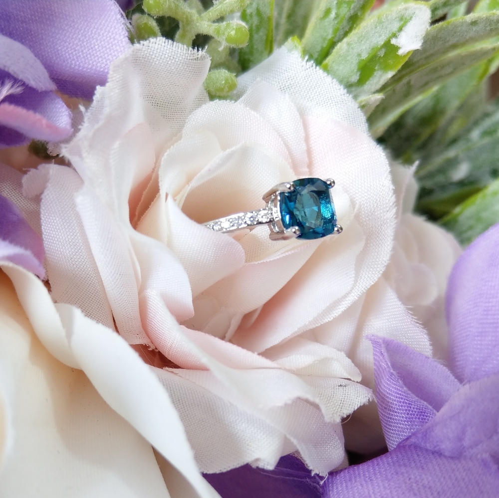 💎NEW💎 SILVER PEACOCK BLUE SAPPHIRE RING - Picture 5 of 13